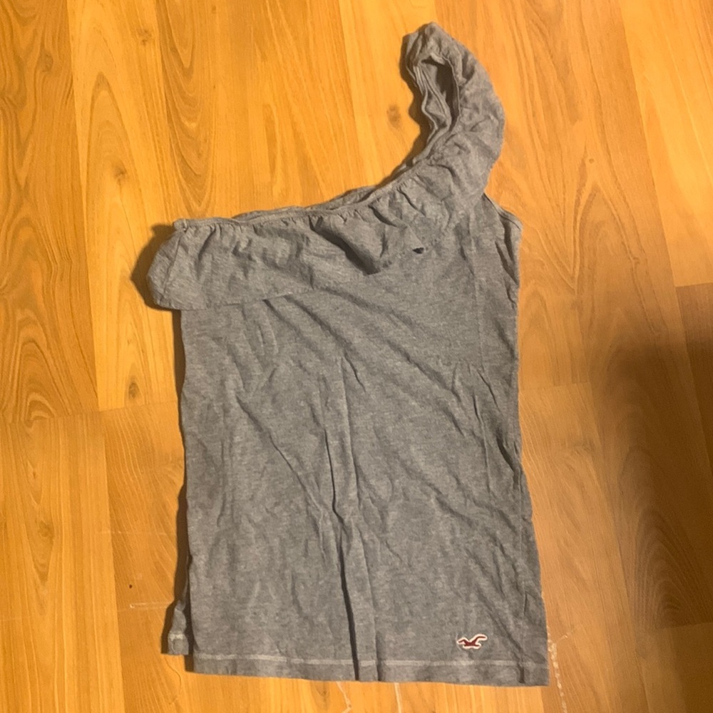 HOLLISTER 1 shoulder top